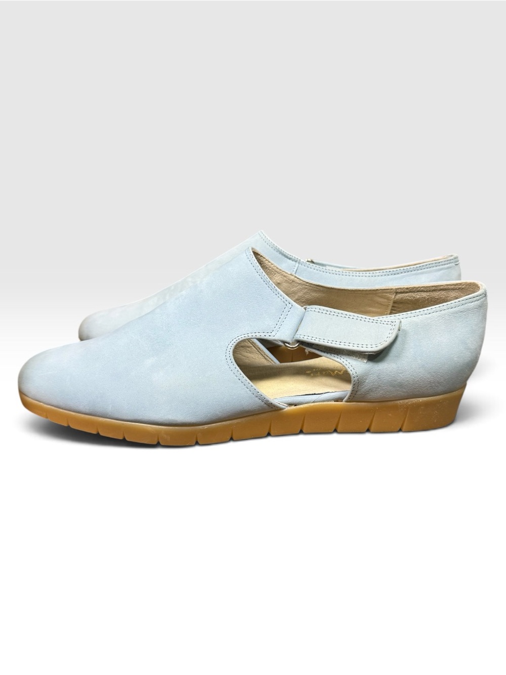 Umberto Mari Coldwater Creek Women’s 9.5 B Light Blue Leather Mary Jane Shoes